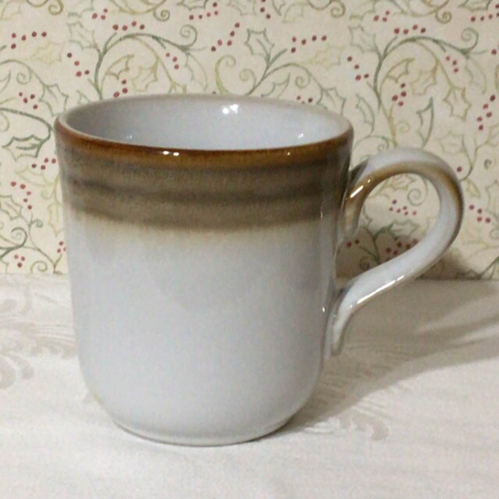 Noritake Stoneware Coffee Mug - Pattern Unknown